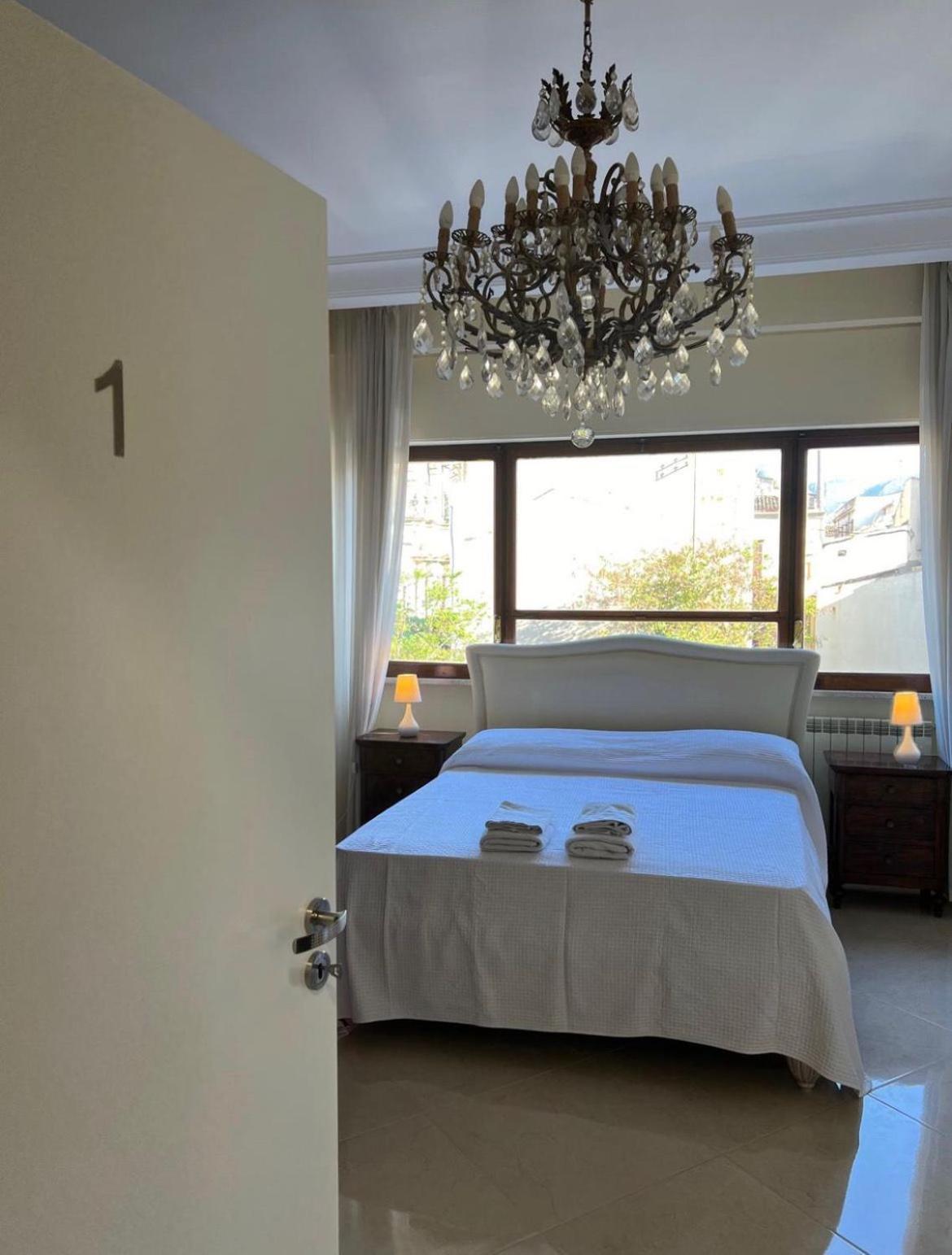 Cavoursuite Palermo Exteriör bild